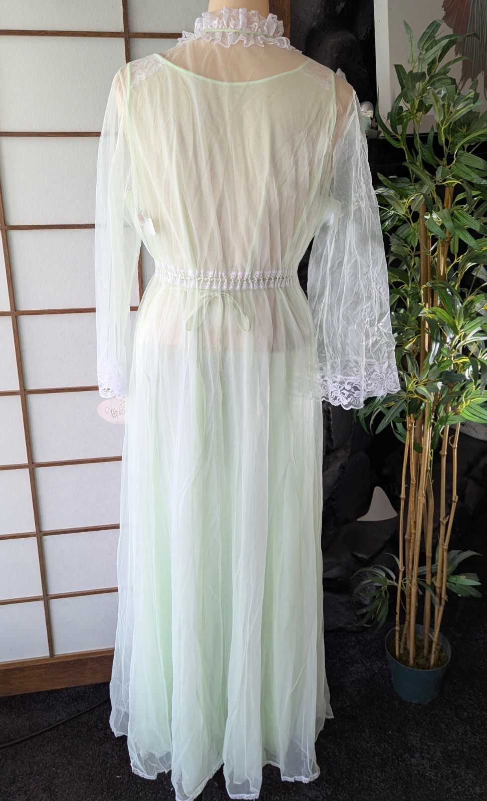 Vtg 1970s Miss Elaine Peignoir Set Long Mint Green Chiffon Lace USA Large NOS