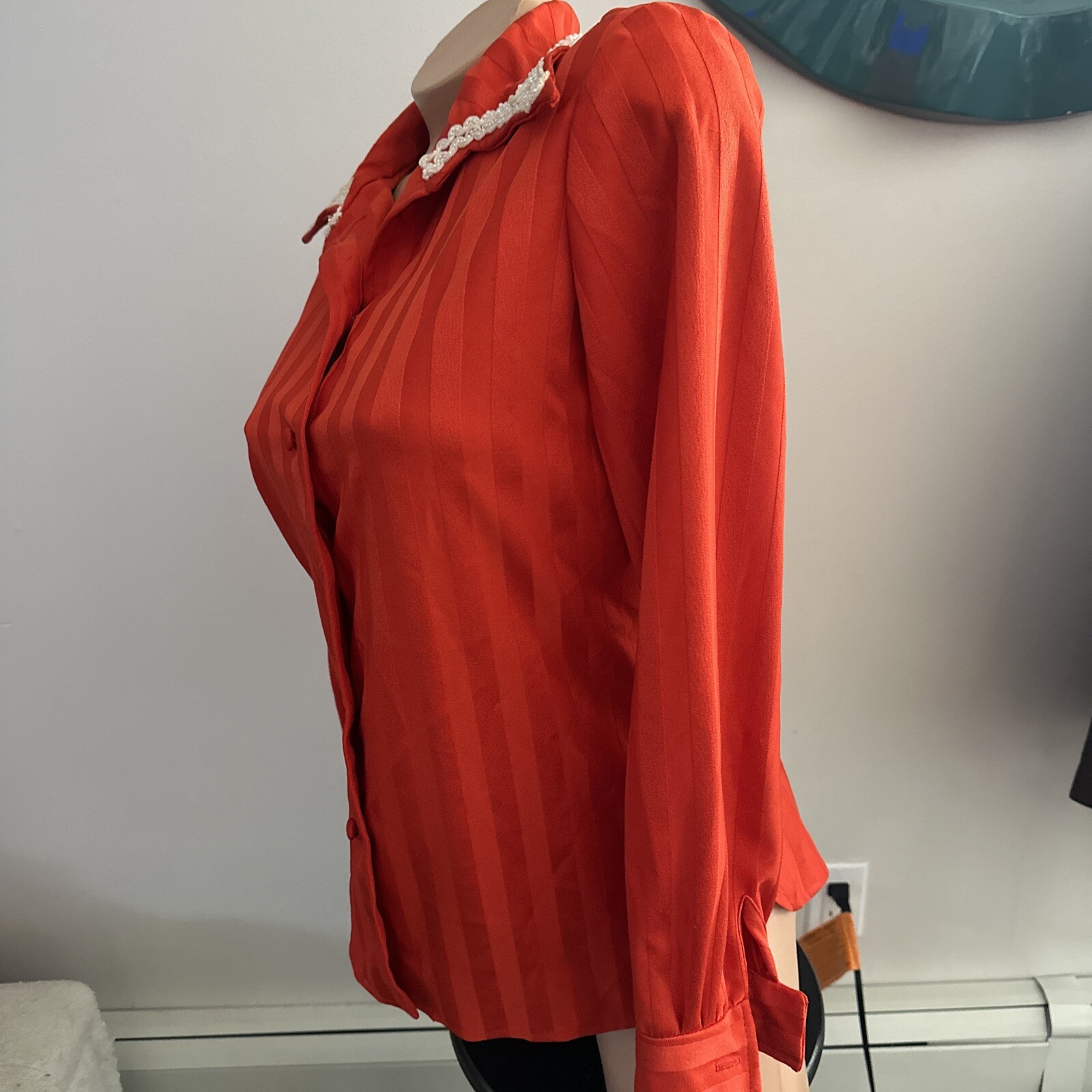 Vintage PARADE New York Dress Shirt Size 12 Button Down Red Design Collar