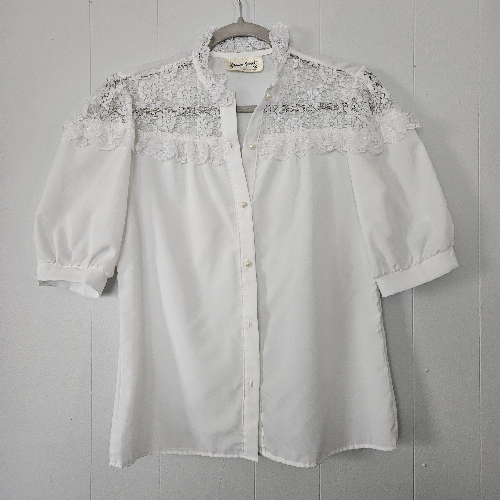 Vintage Lace Blouse Women Medium Smocked Lace Pearl Button Up Prairie Victorian