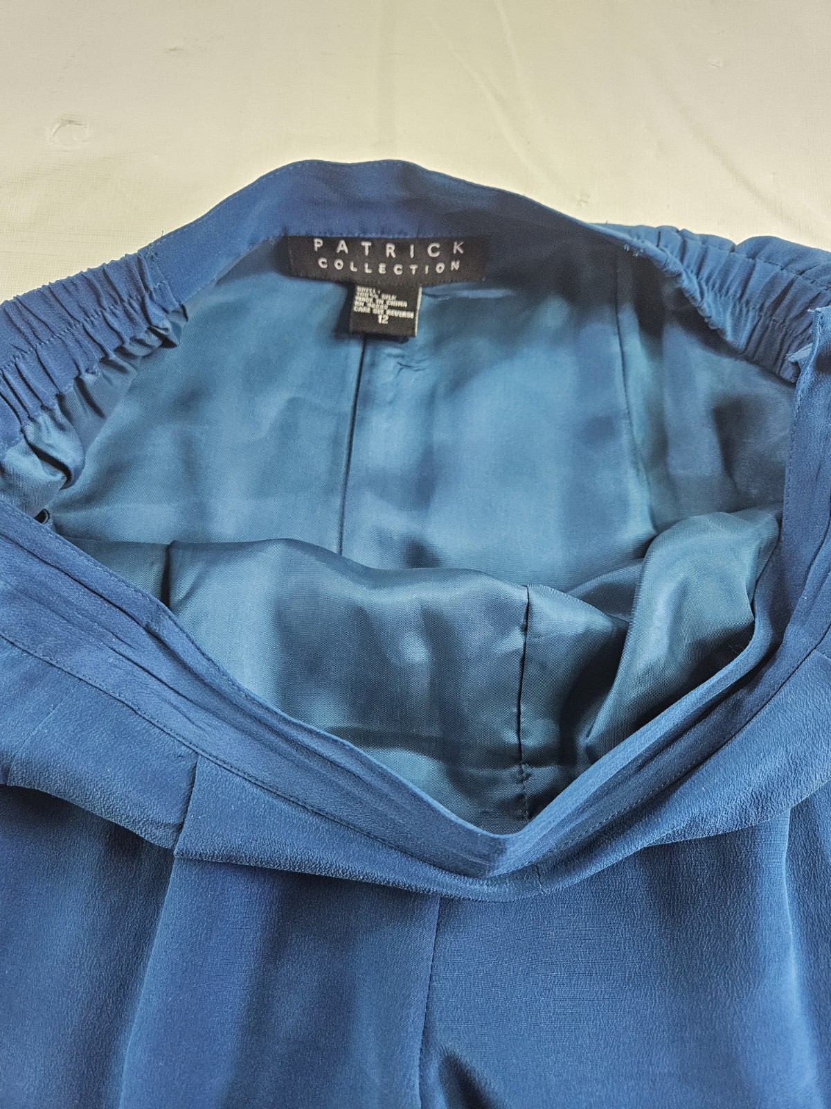 Vtg 90&rsquo;s Patrick Collection 100% Silk Pant Suit Women 12 Blue Shoulder Pad Read