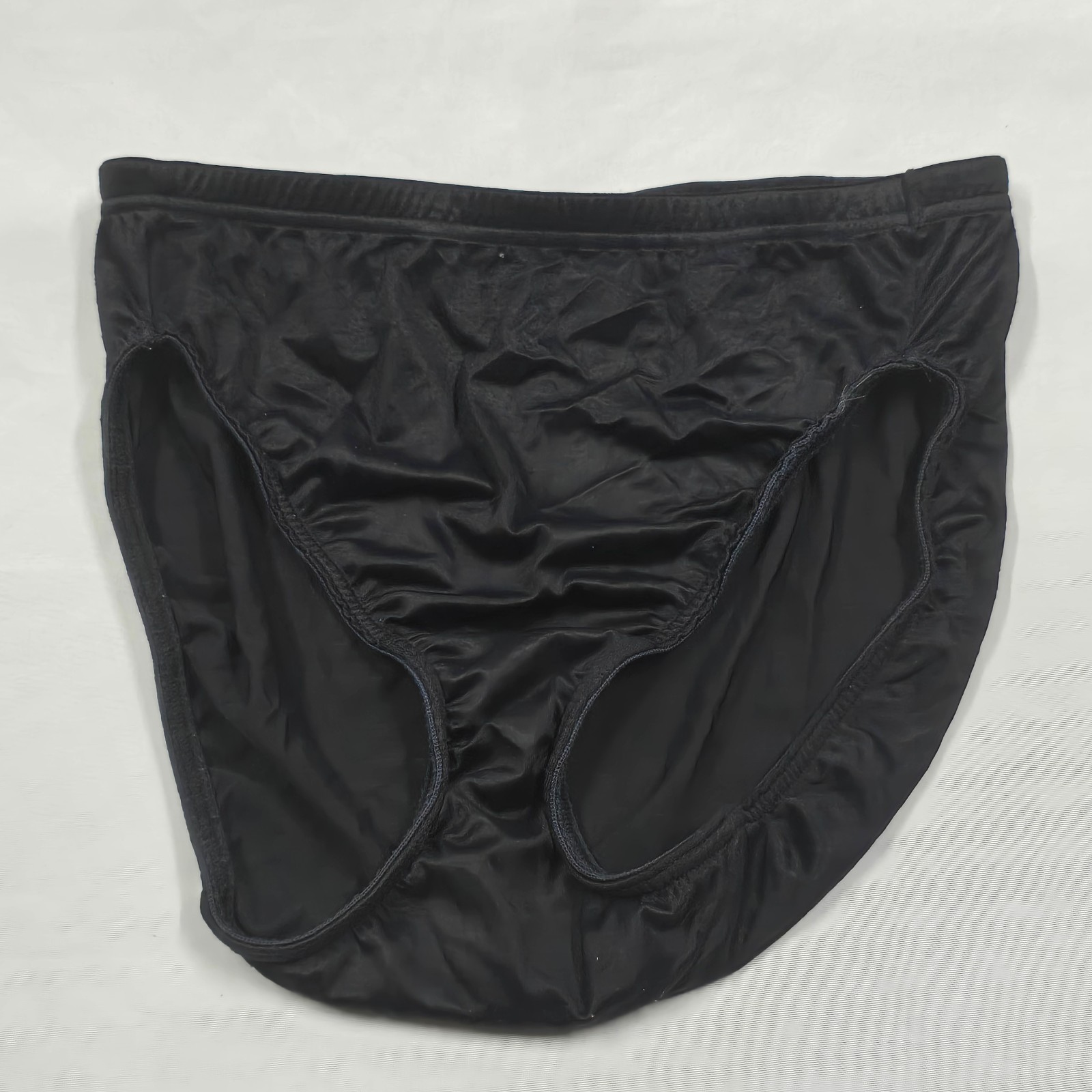 Vintage Vanity Fair Women&rsquo;s High Leg 13-078 Black Panty Briefs 6 M Satin READ