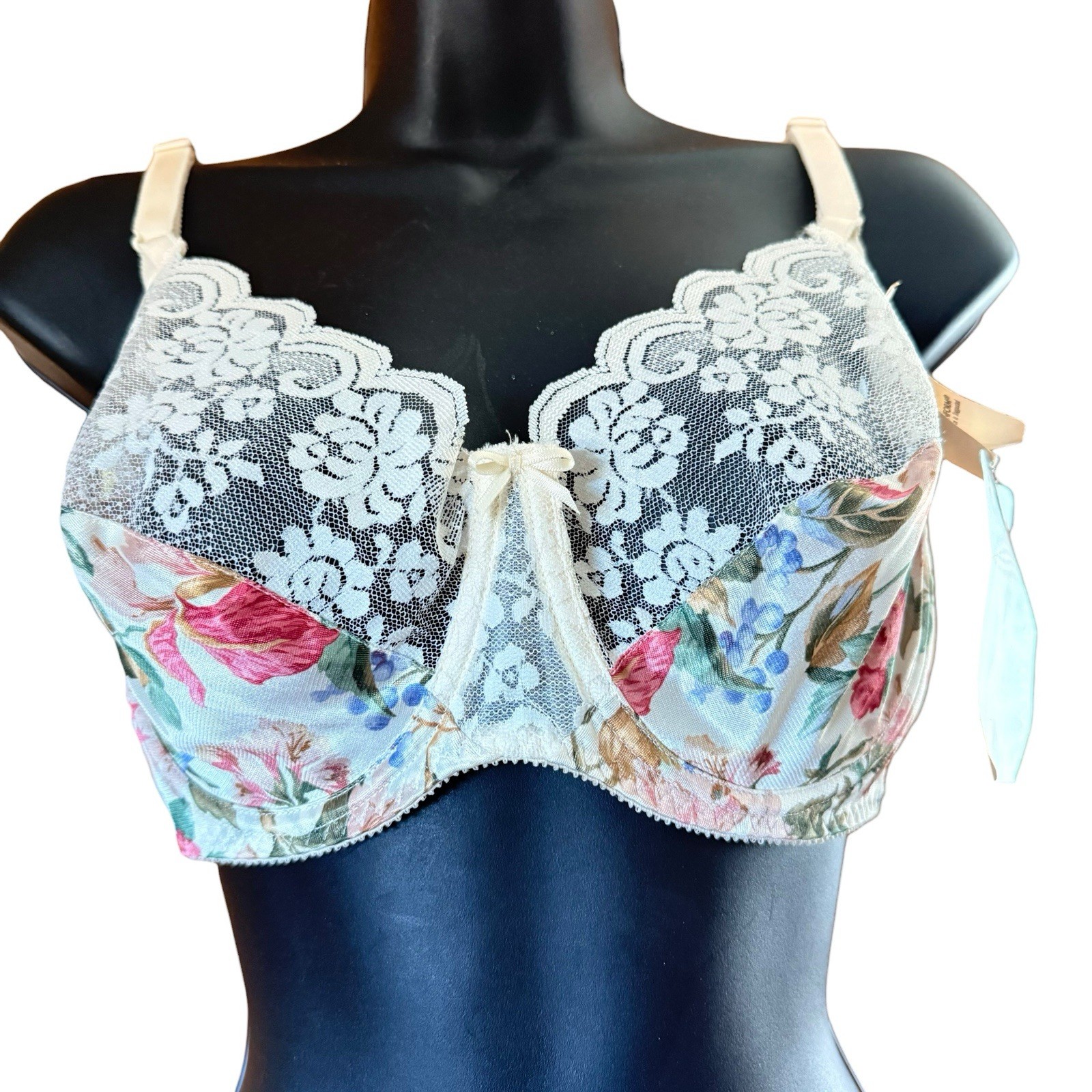 Vintage Maidenform Chantilly Bra 36D Lace Underwire Floral Silky Satin Unlined