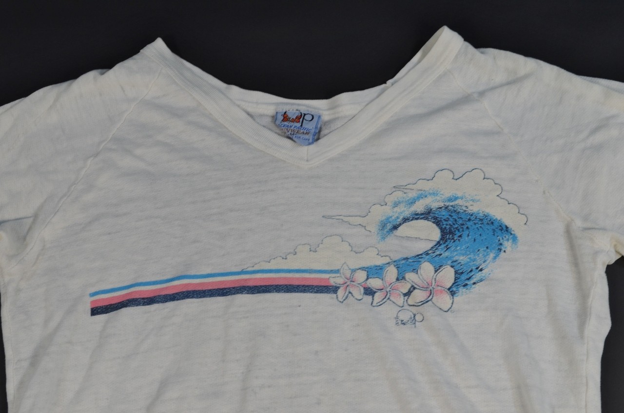 VTG Ocean Pacific Sunwear Lightweight Thin Cropped Pullover OP Medium Shirt