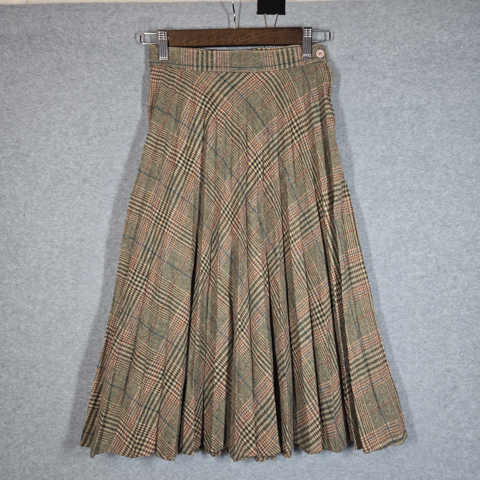 Vintage 80s Brown, Green, Rust Plaid Wool Pleated Midi Skirt 5/6