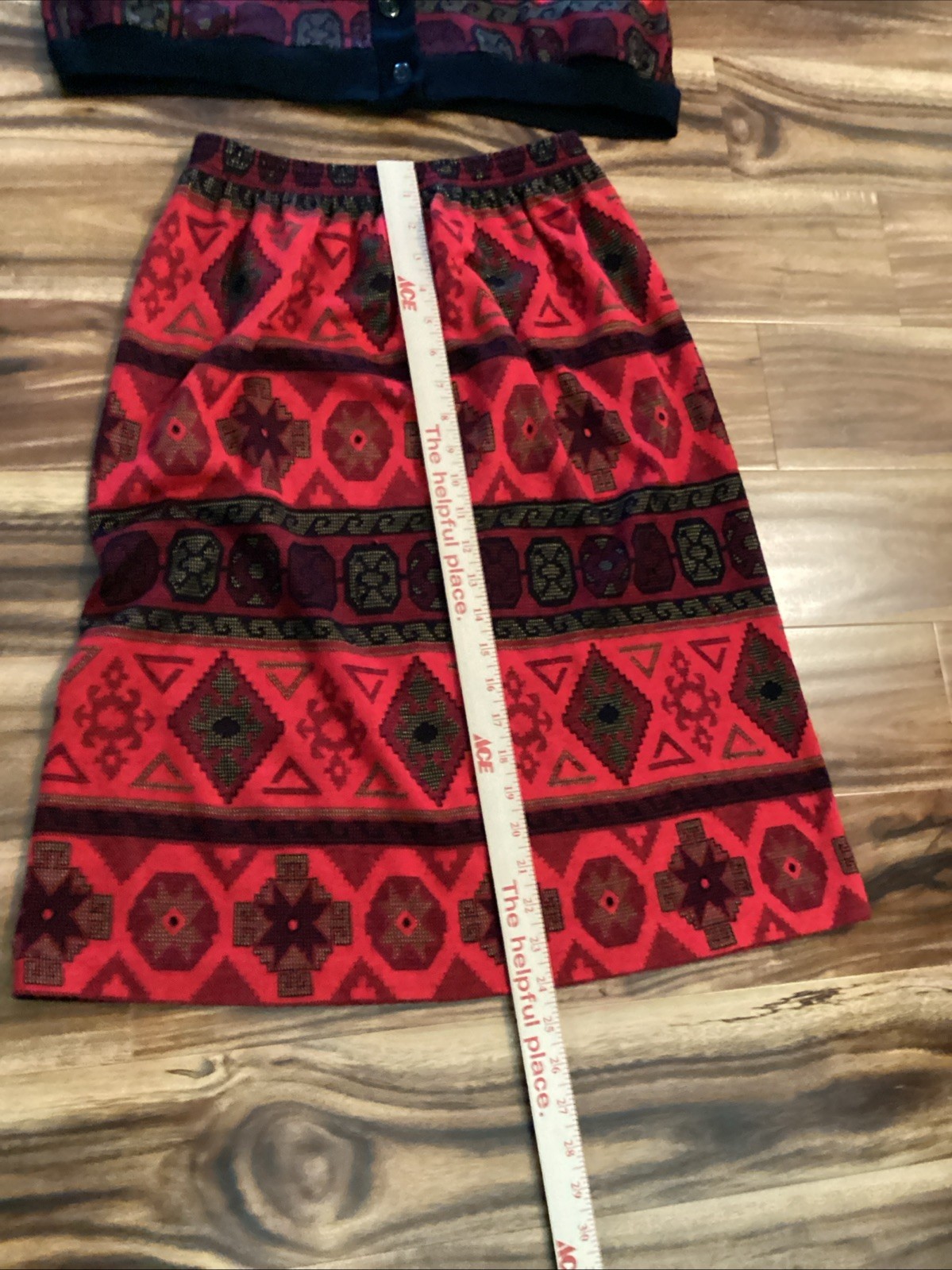Vintage Graff Californiawear Pattern Red Black Sweater Material Size S/M