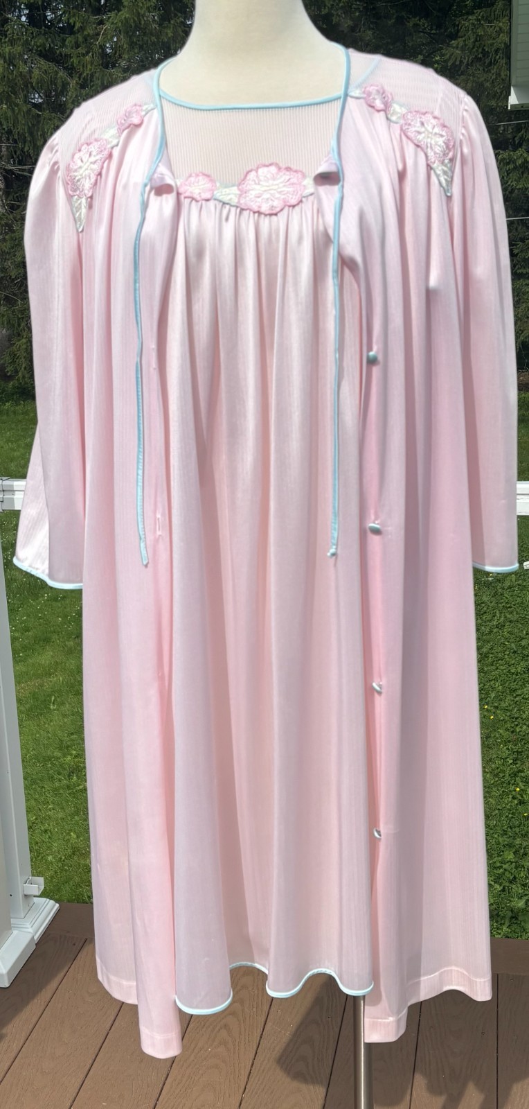 Lorraine Vintage Peignoir Set Nightgown Robe Pink Tea Length USA – Large
