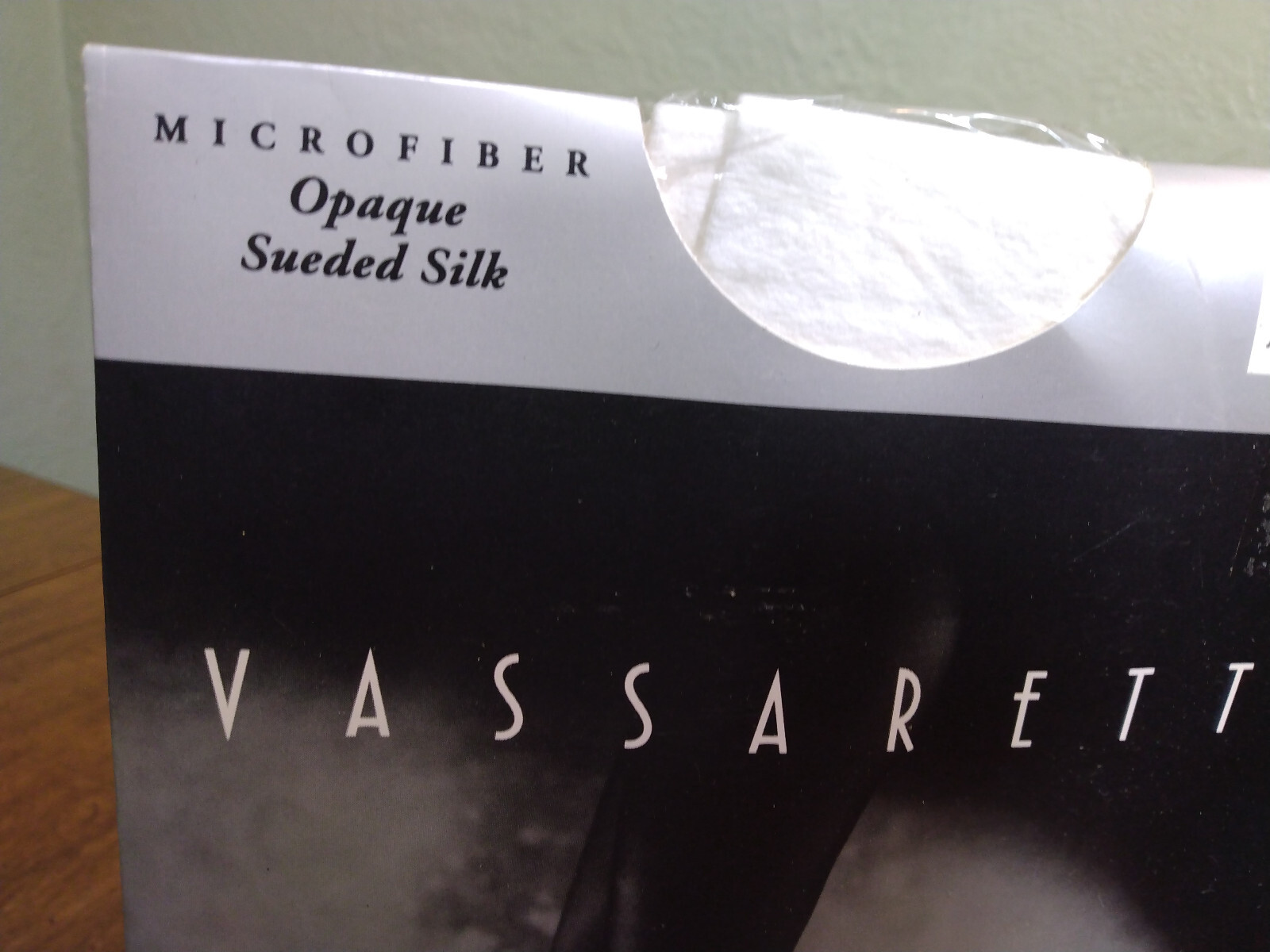 Vassarette Microfiber Opaque Sueded Silk Pantyhose White Med/Long NOS