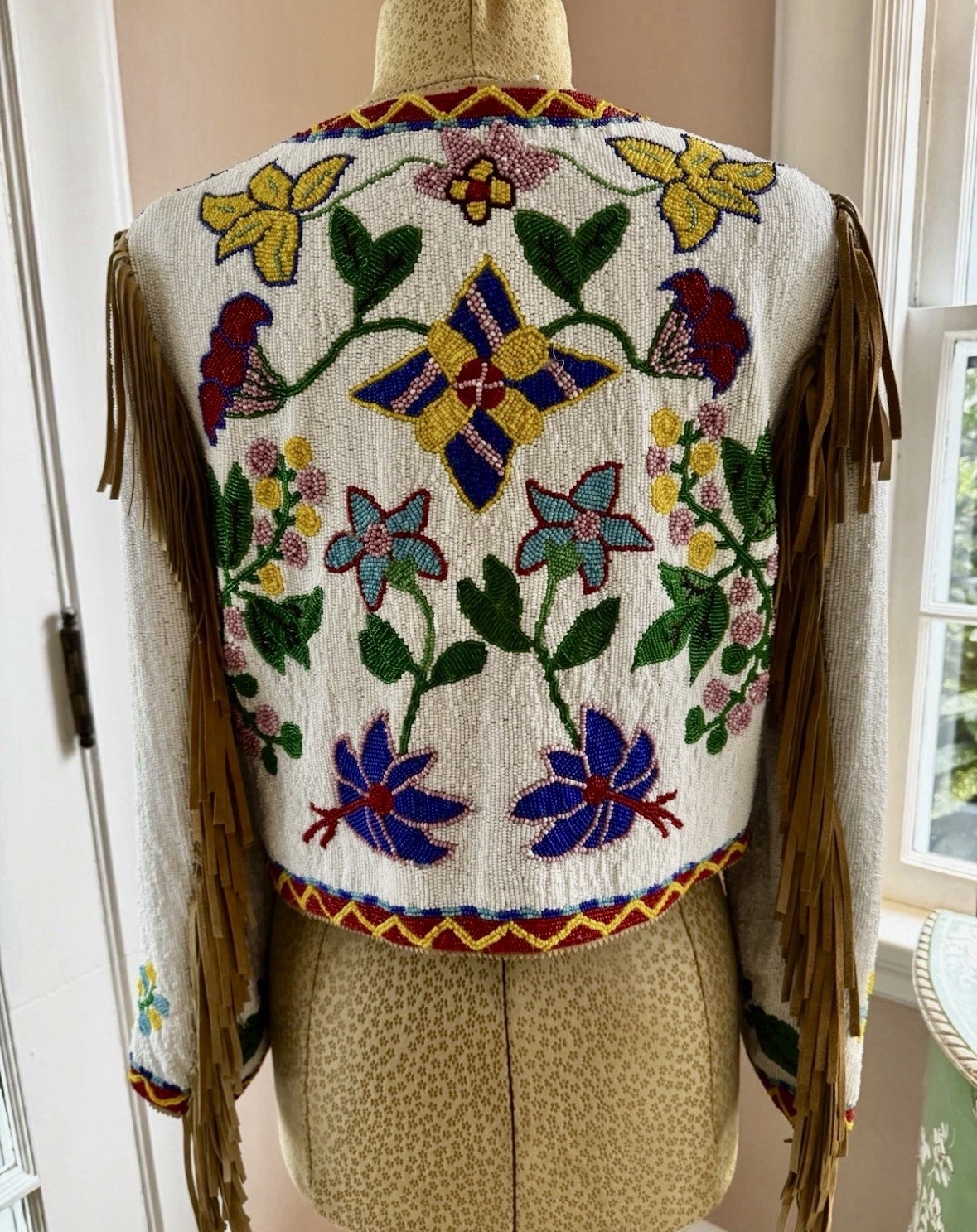 Hairston Roberson Museum-Quality Fully Beaded Native American–Style Jacket XS-S