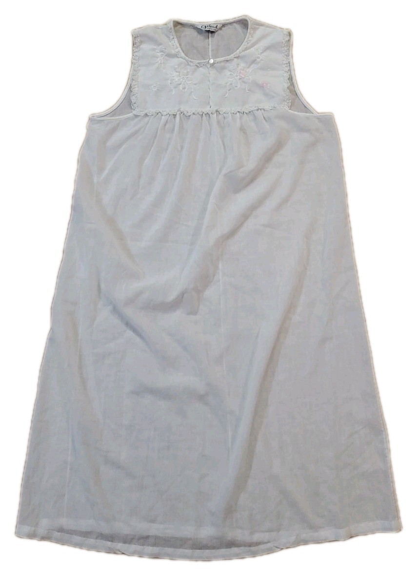 Vtg Gilead Long Cotton Blend Nightgown Sz M Embroidered Flowers Semi Shear READ