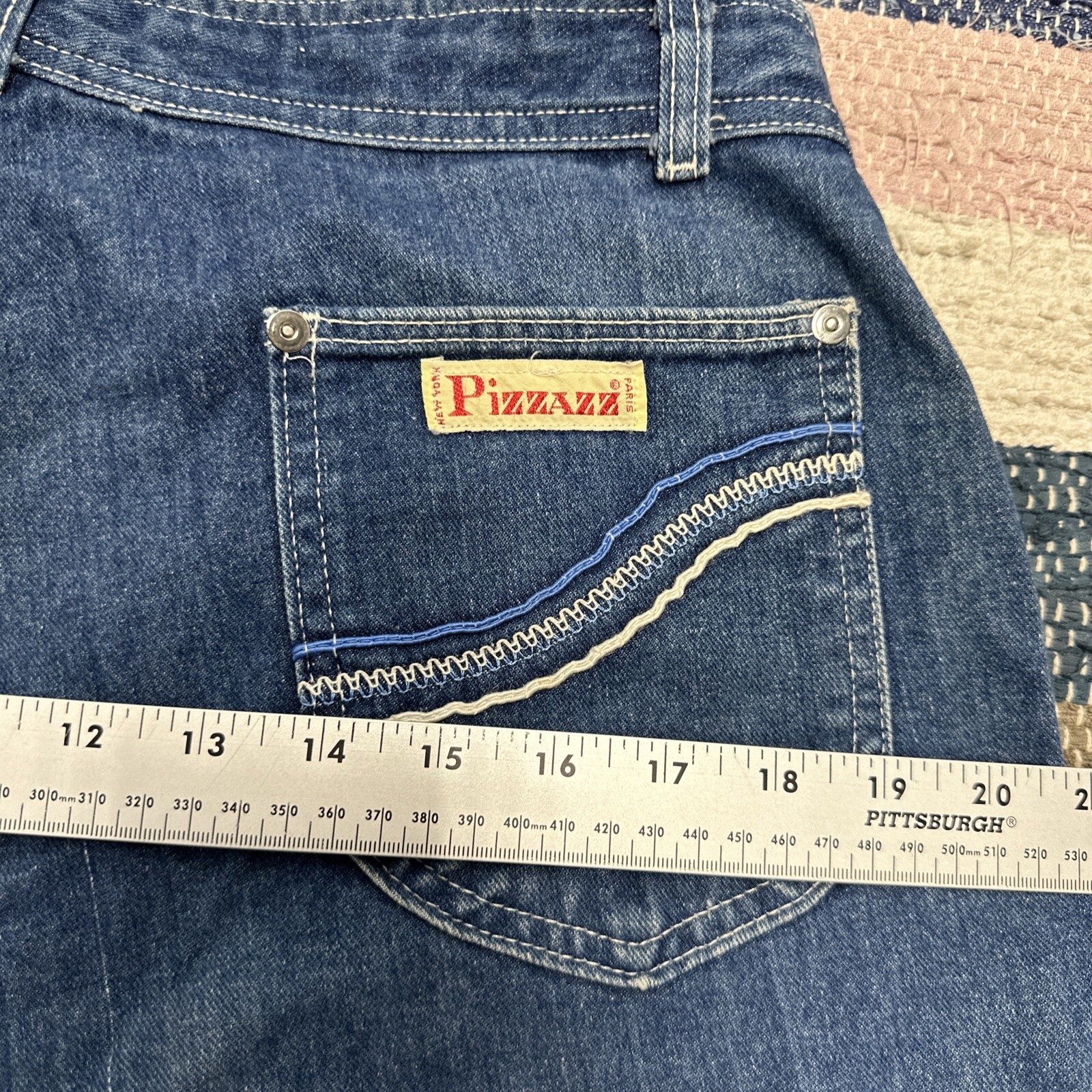 Vintage 1980&rsquo;s Pizzazz Jeans Womens SM High Waist Embroidered Paris NY 32×32&Prime;