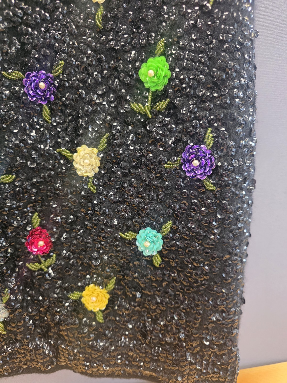 Hovland-Swanson 1960s Beaded Blouse Sequins Flowers RARE Sz 38 Mod Wool & Angora