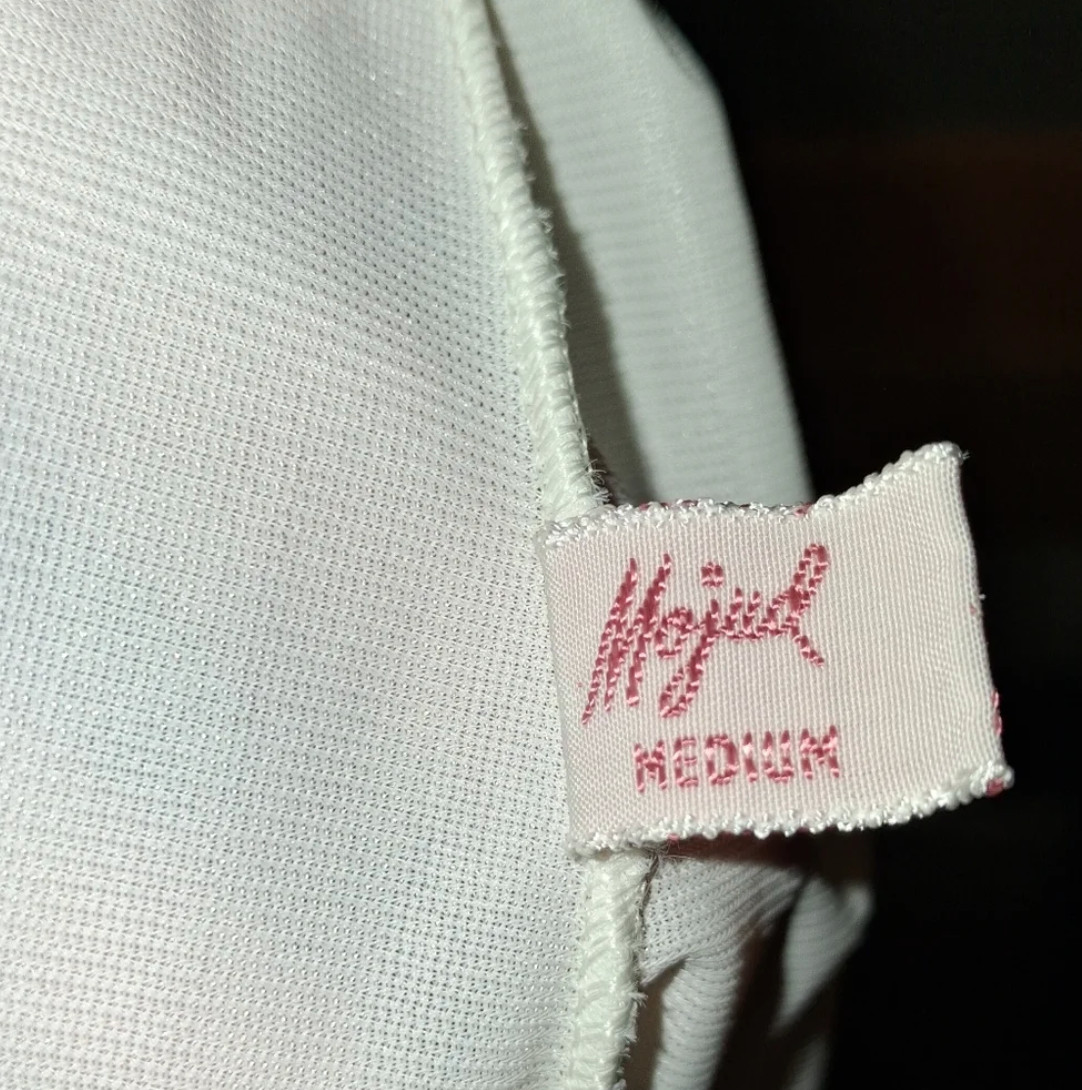 Vintage Mojud Half Slip M Coquette Romantic Feminine Cream Silky Cottagecore