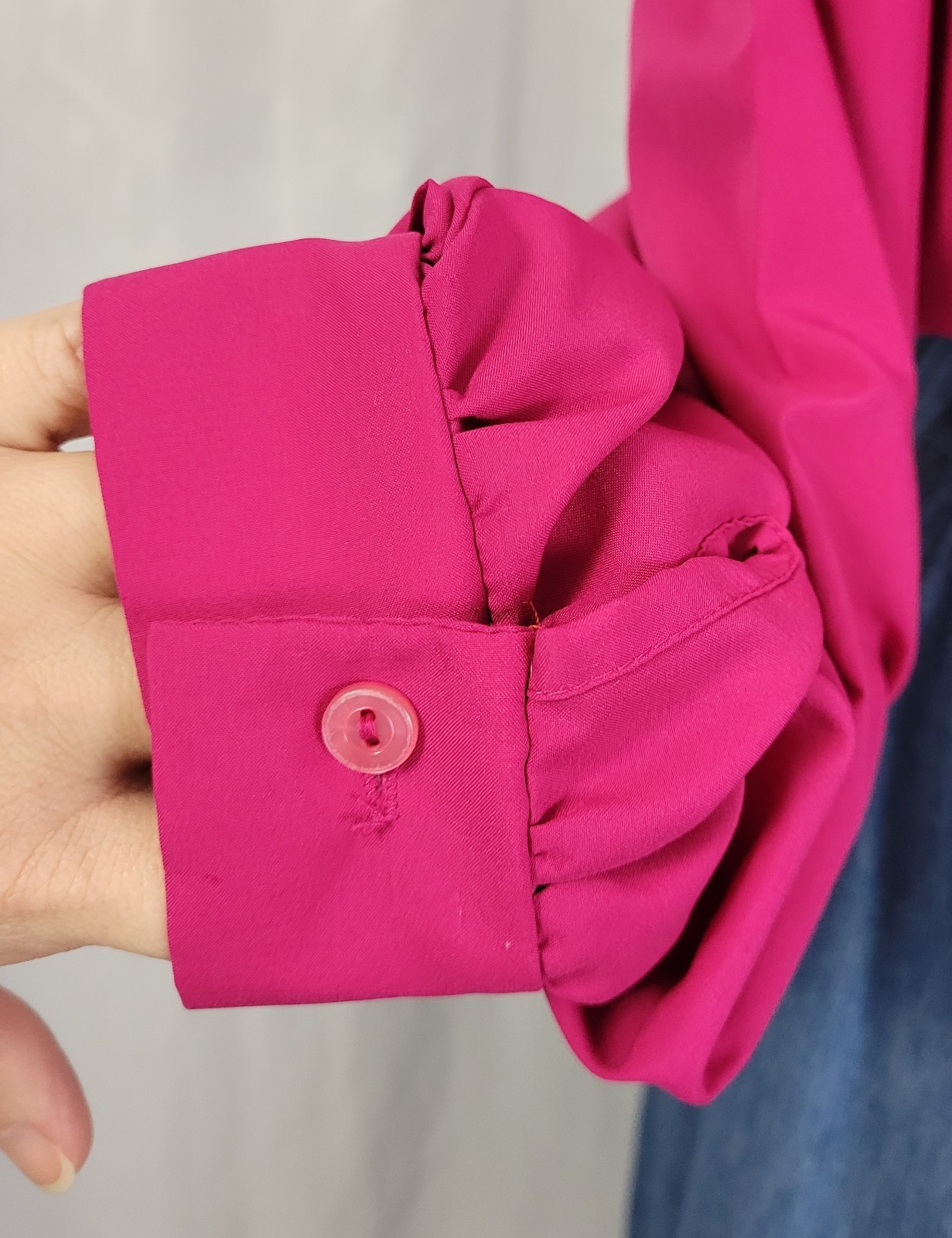 Vintage Judy Bond Magenta Button Down Blouse w Tie Collar Size 18