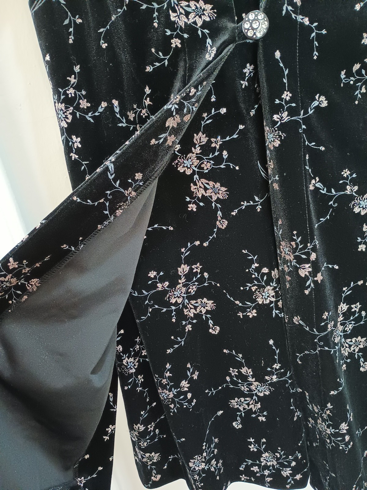 Vintage Another Thyme Black Velvet Glitter Flowers Size 6P