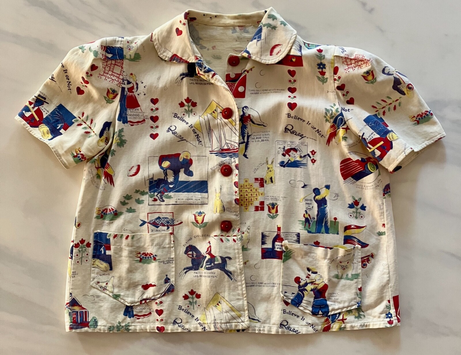 Amazing Vintage Ripley&rsquo;s Believe it or Not Print Novelty Print Shirt 40s