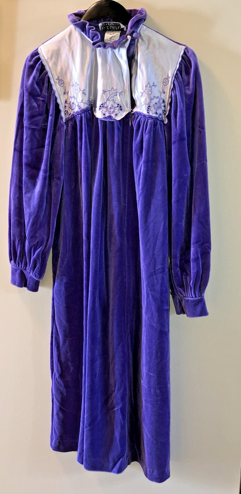 Vintage Donna Richard Gilligan & O&rsquo;Malley Velour Zip Robe Women&rsquo;s Petite Purple