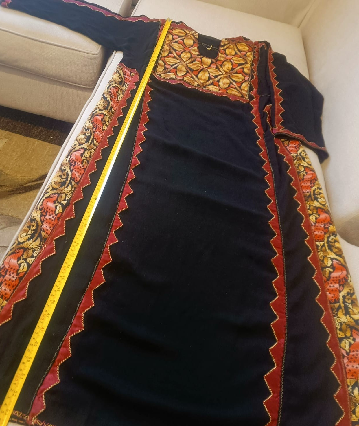Antique Palestinian Hand Embroidered Folk Ethnic Dress, vintage Tatreez