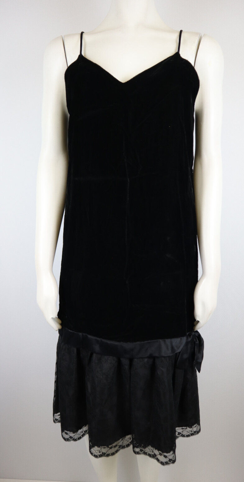Vintage 80s Women&rsquo;s Dress Black Velvet Drop Waist Party STUDIO E Size 7/8 Goth