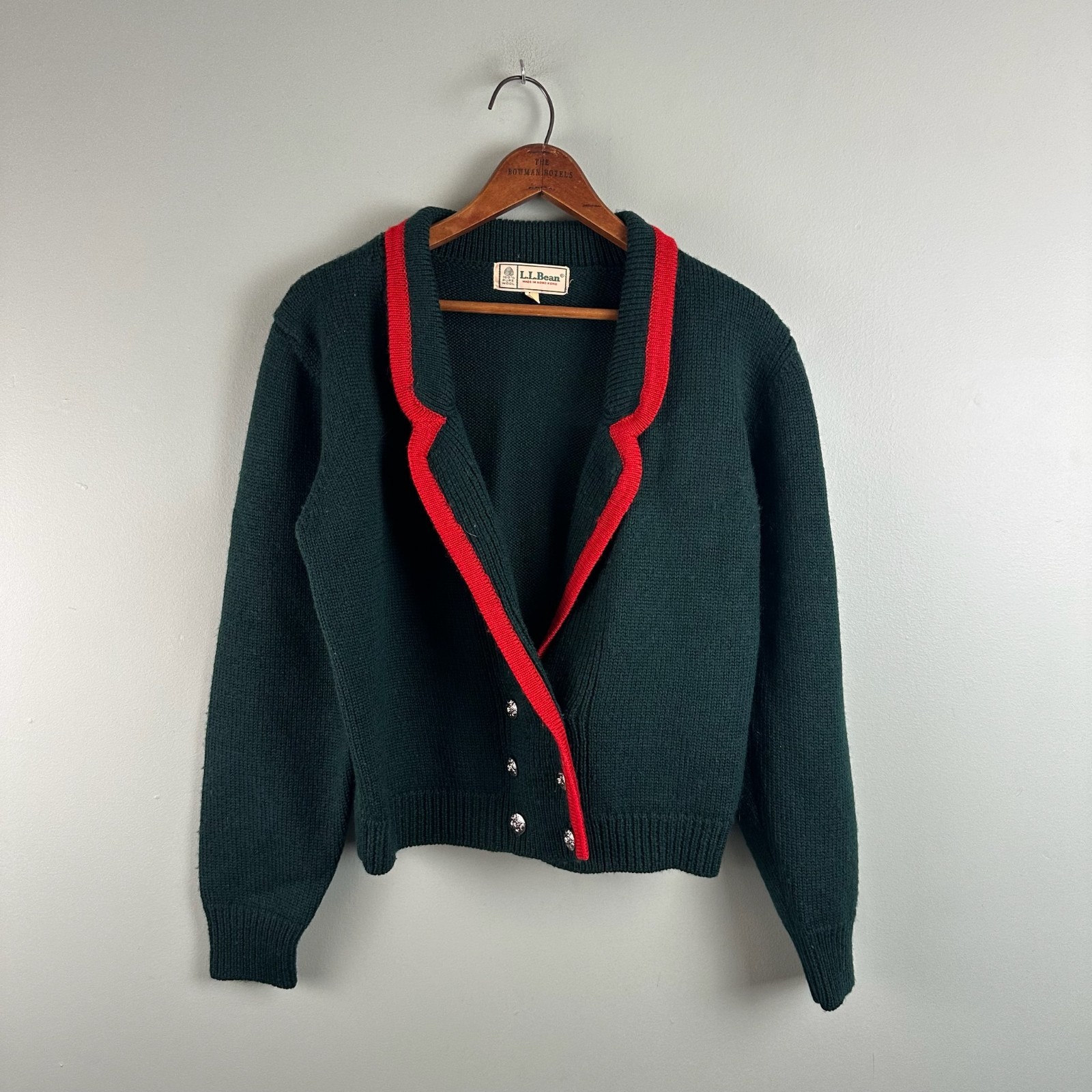 Vintage L.L. Bean Women’s Forest Green Red Trim Button Sweater Size Medium