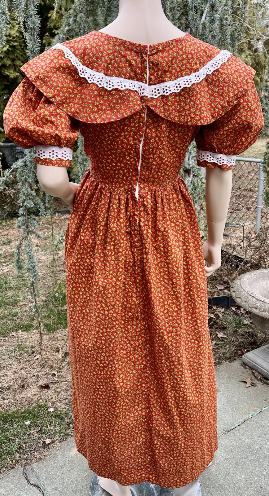 VINTAGE 1970&rsquo;s BURNT ORANGE COTTON PRAIRIE MAXI DRESS W/ FLORAL PRINT