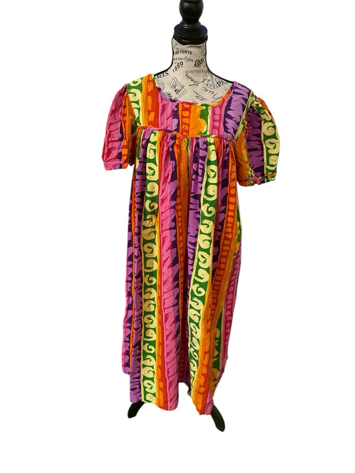 Phases Women&rsquo;s L Colorful Bright Muumuu House Dress Multipattern Vintage