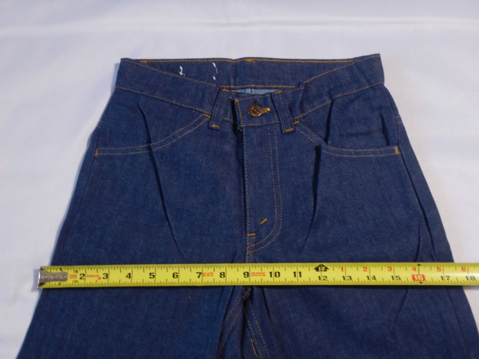 Vintage DEADSTOCK 1970s Levi&rsquo;s 664 Flare Bell Jeans MADE IN USA 26 X 32
