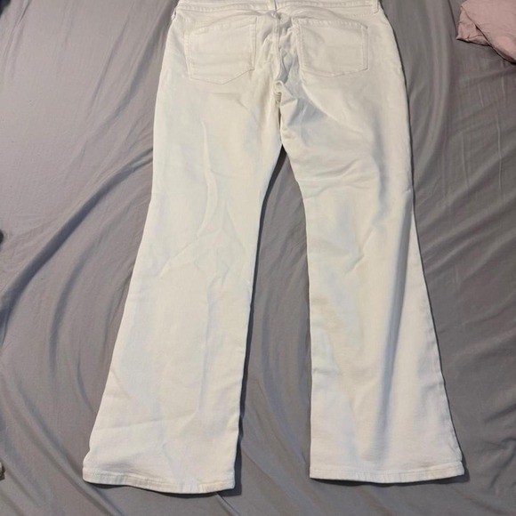 Old Navy white bootcut jeans size 16