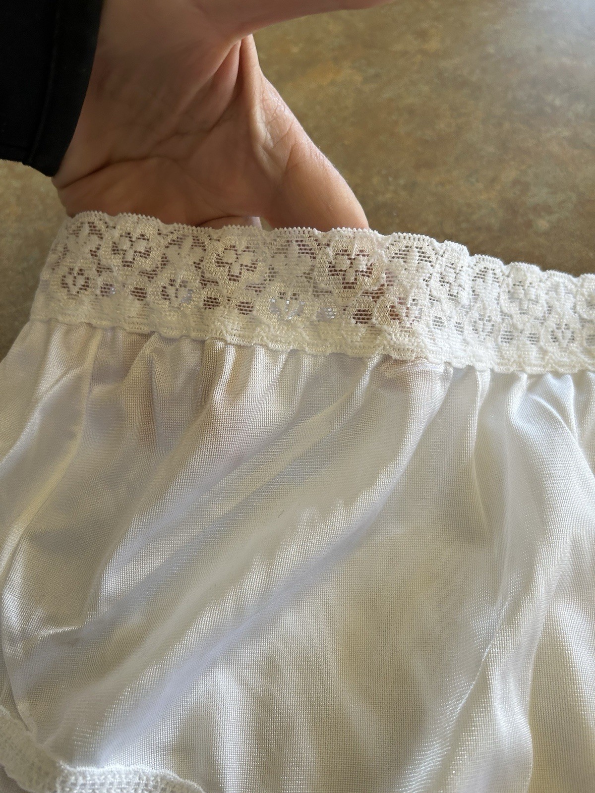 NWOT VTG 2 Pair Fruit Of the Loom Nylon Lace Top Cotton Gusset Brief Panties 7