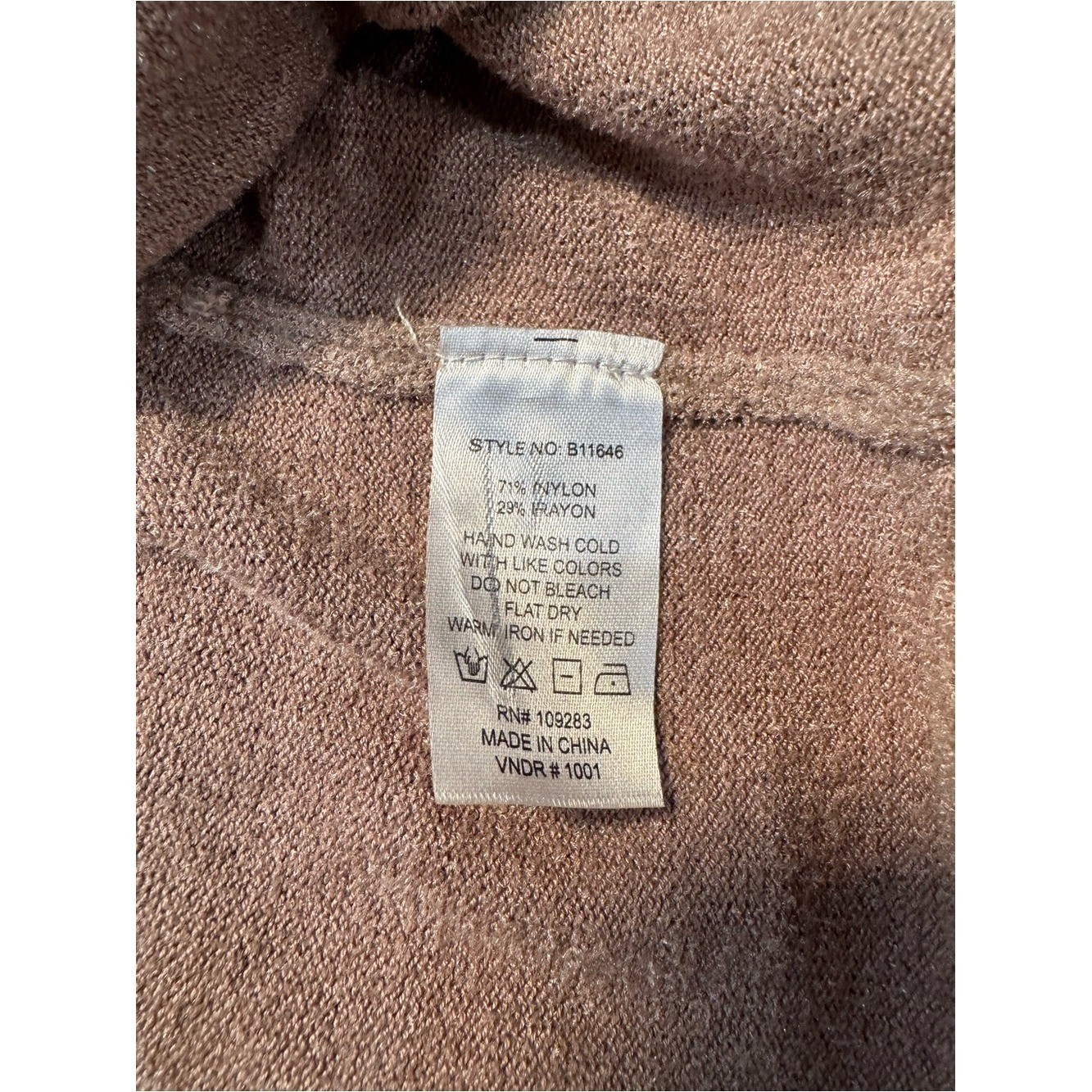 Vintage Havana -Women&rsquo;s Cozy Cardigan Sweater – Tan/Light Brown – Size M
