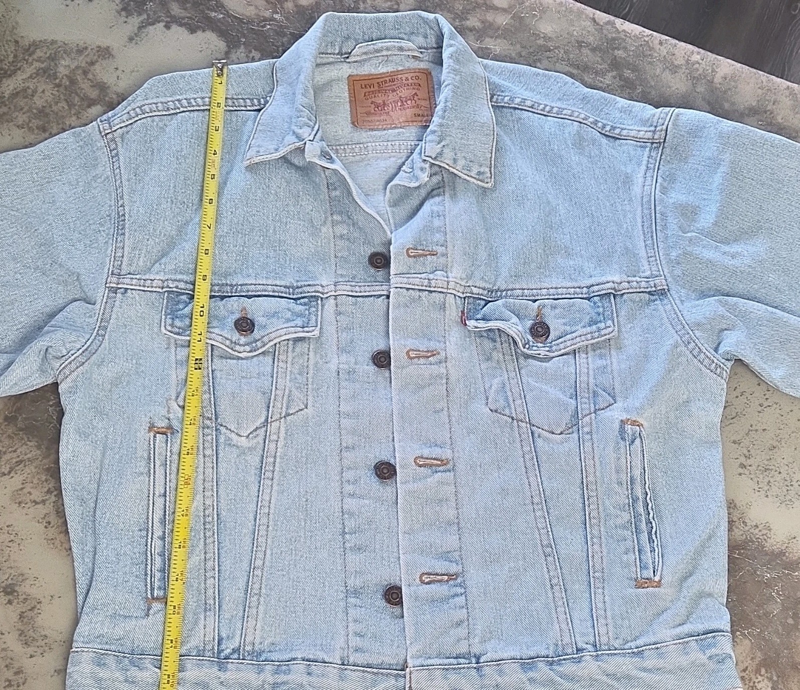 Vintage 1990s Levi Denim Light Blue Jacket 70507-4834