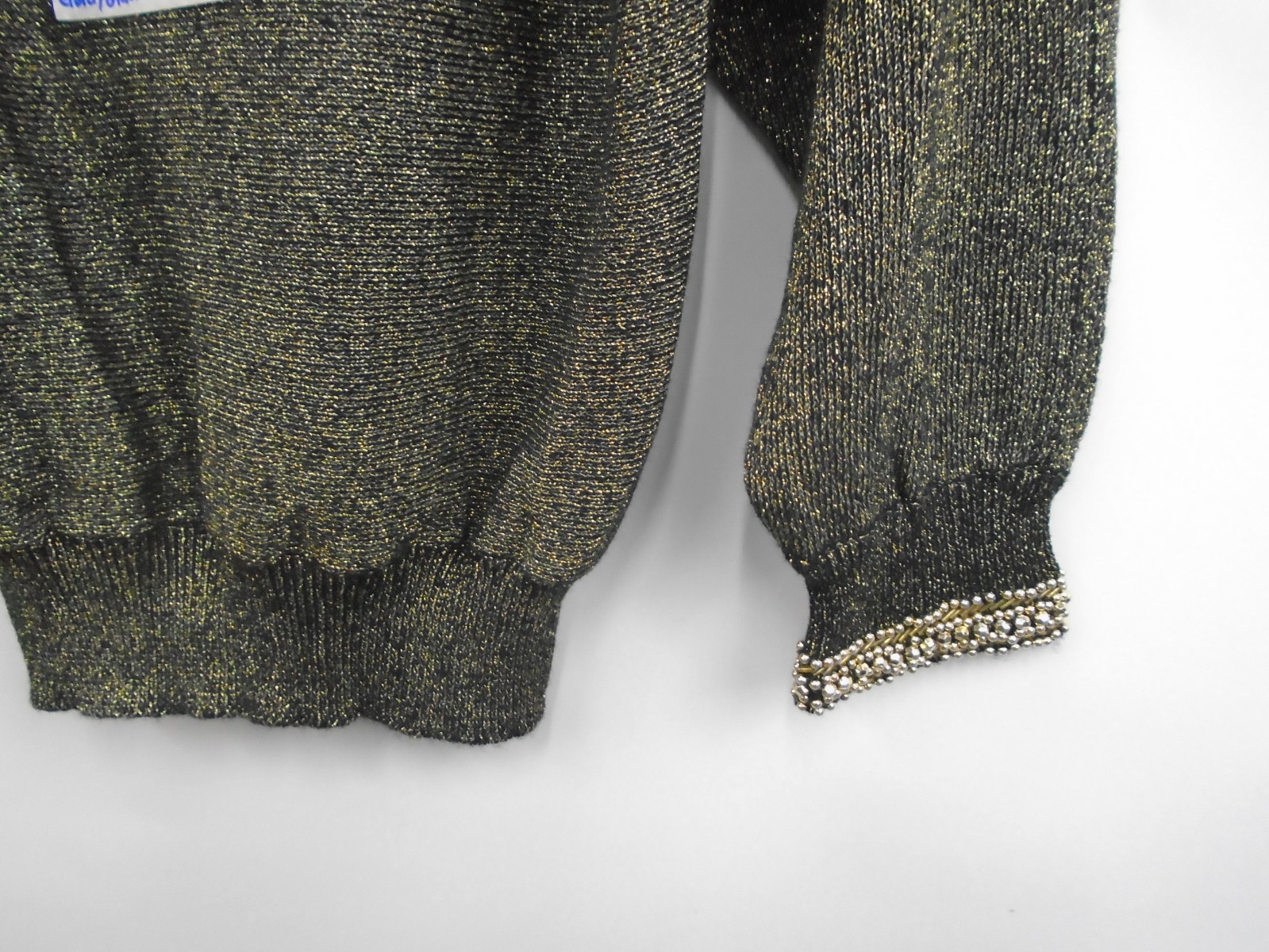 Vintage Kroshetta gold beaded wool foil sweater Womens Size 38 Made in Hong Kong