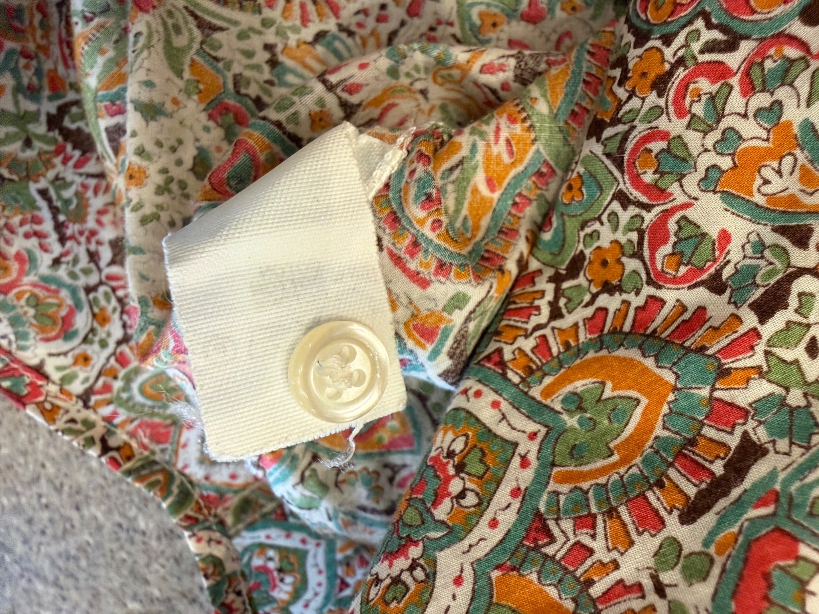 CACHAREL LA CHEMISERIE France Vtg &rsquo;70s Floral/Paisley Long Slv Cotton Blouse S/M