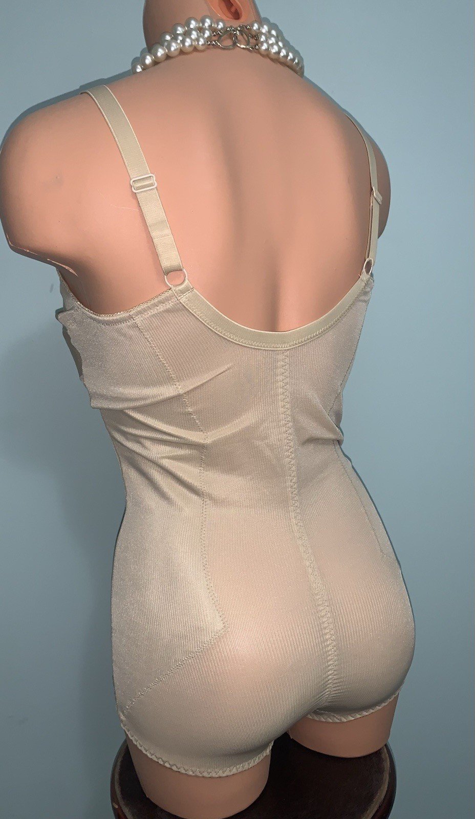 VTG Body briefer All-In-One Girdle Bodysuit 38C Shiny Cups Shaping Slimming