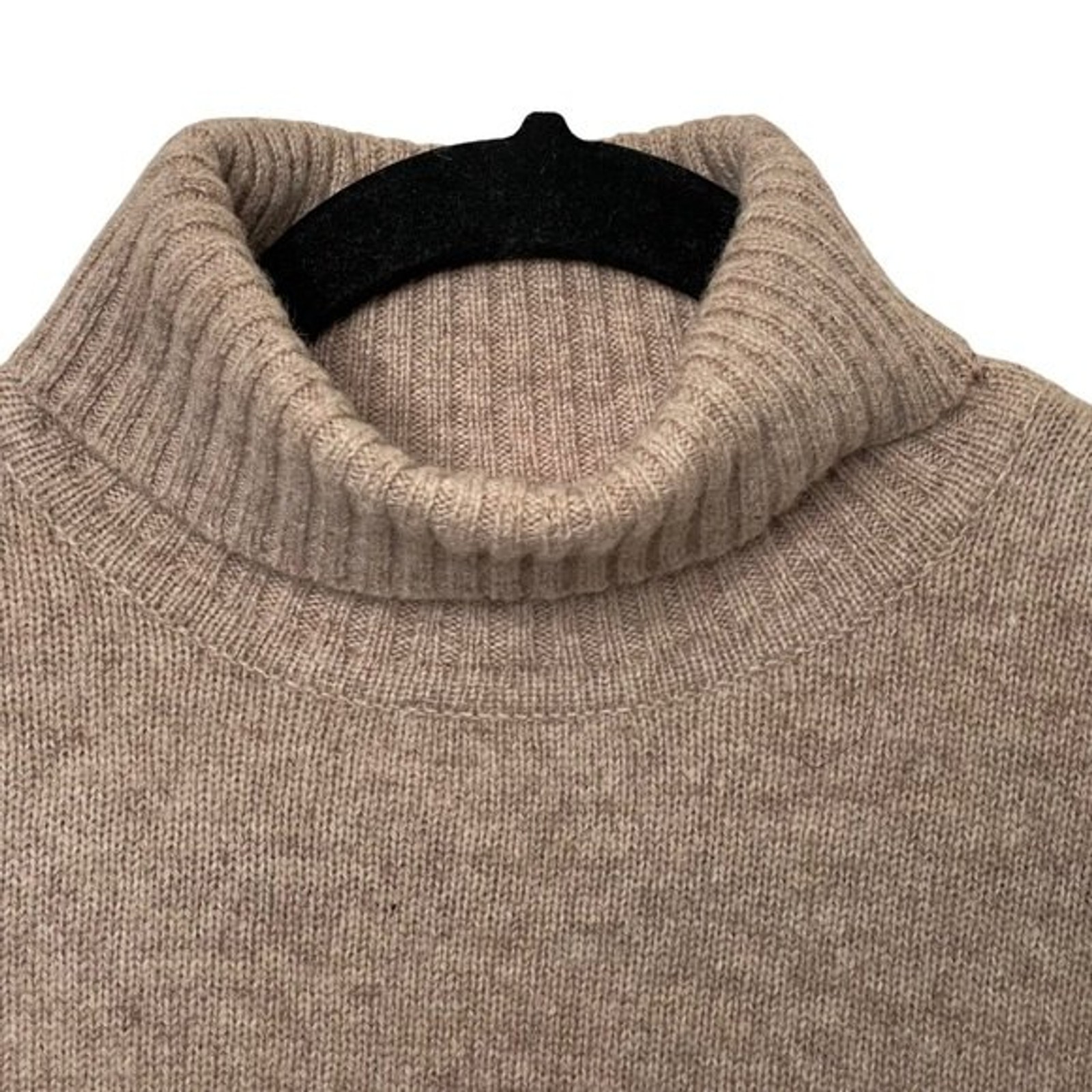 Rafaella 100% Lambswool Turtleneck Sweater Sz M Fringe Neutral Tan Beige