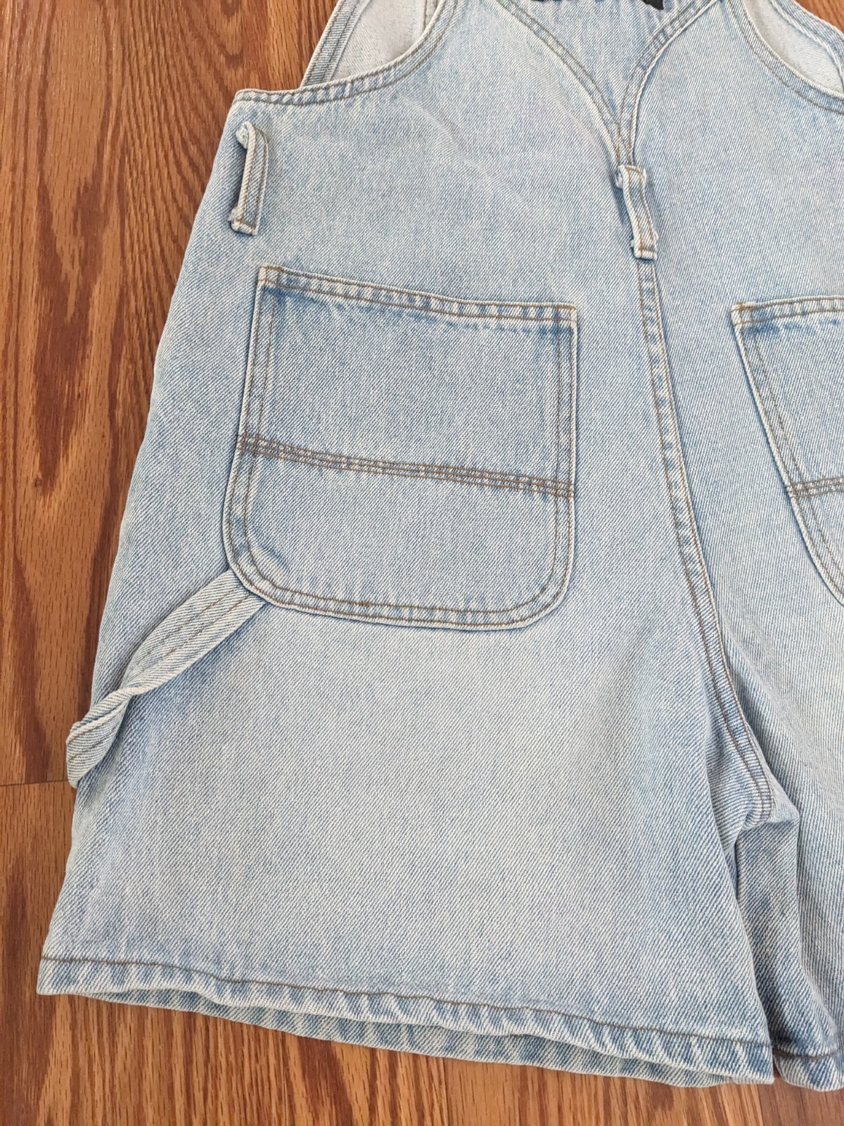 90s Vintage L.E.I. Shortalls lei embroidered overalls bib shorts denim jeans USA