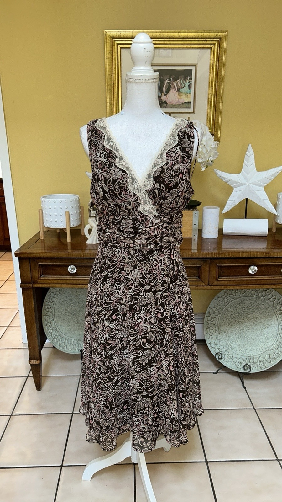 Connected Apparel Women’s Sleeveless Brown Paisley Floral Lace Baby Doll Dress L