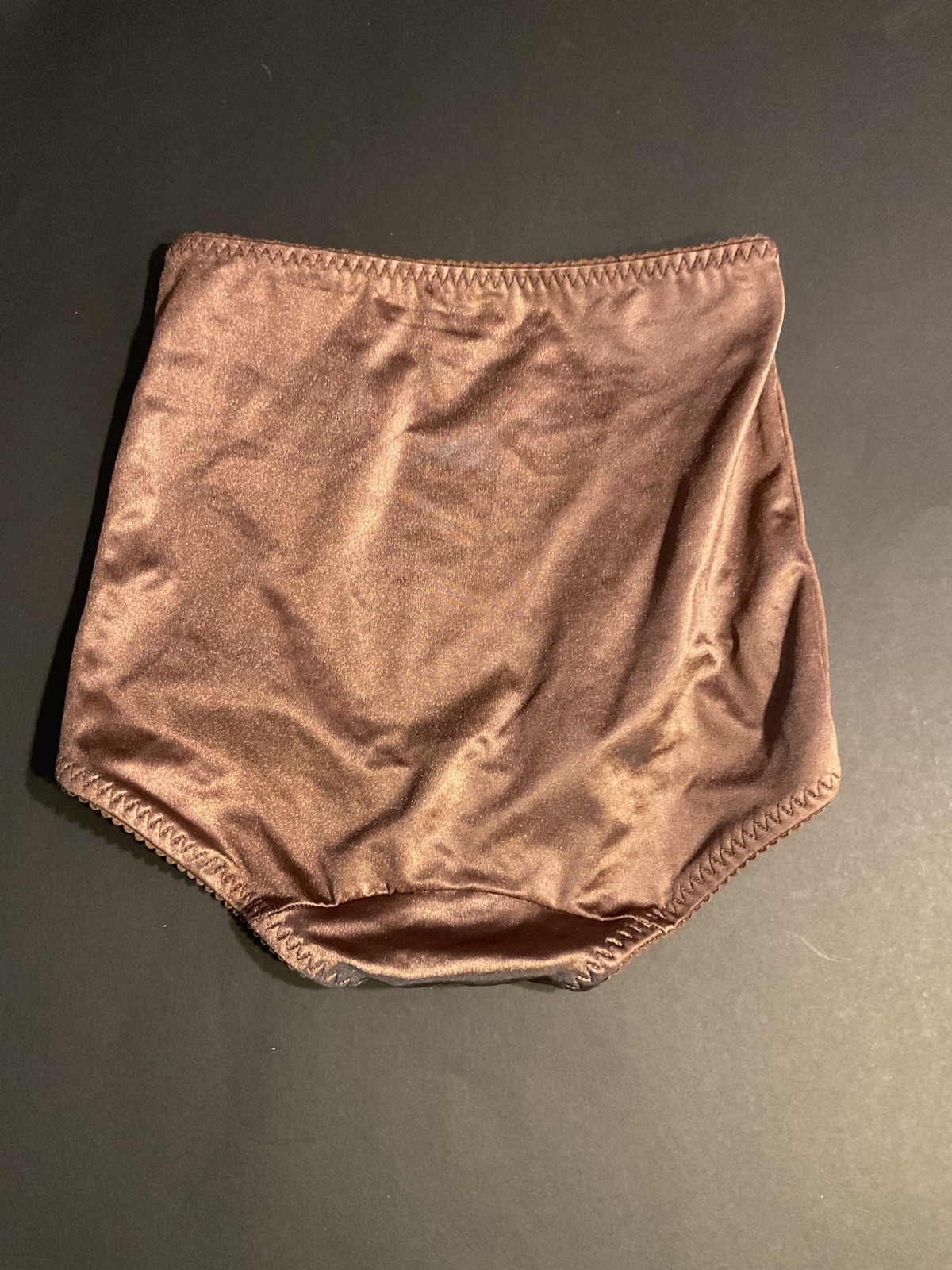 J C Penney Underscore Nylon Light Control Full Brief Panties 6 Medium NWT M/C