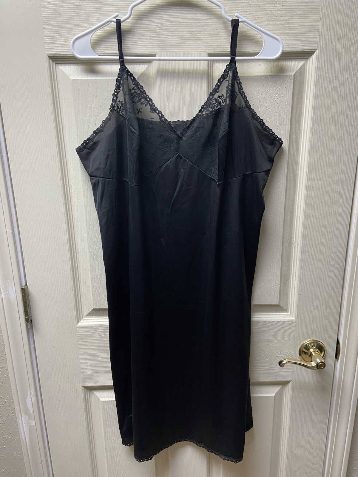 Vanity Fair Size 44 Black Full Slip Lace Trim Retro Glam Made In USA