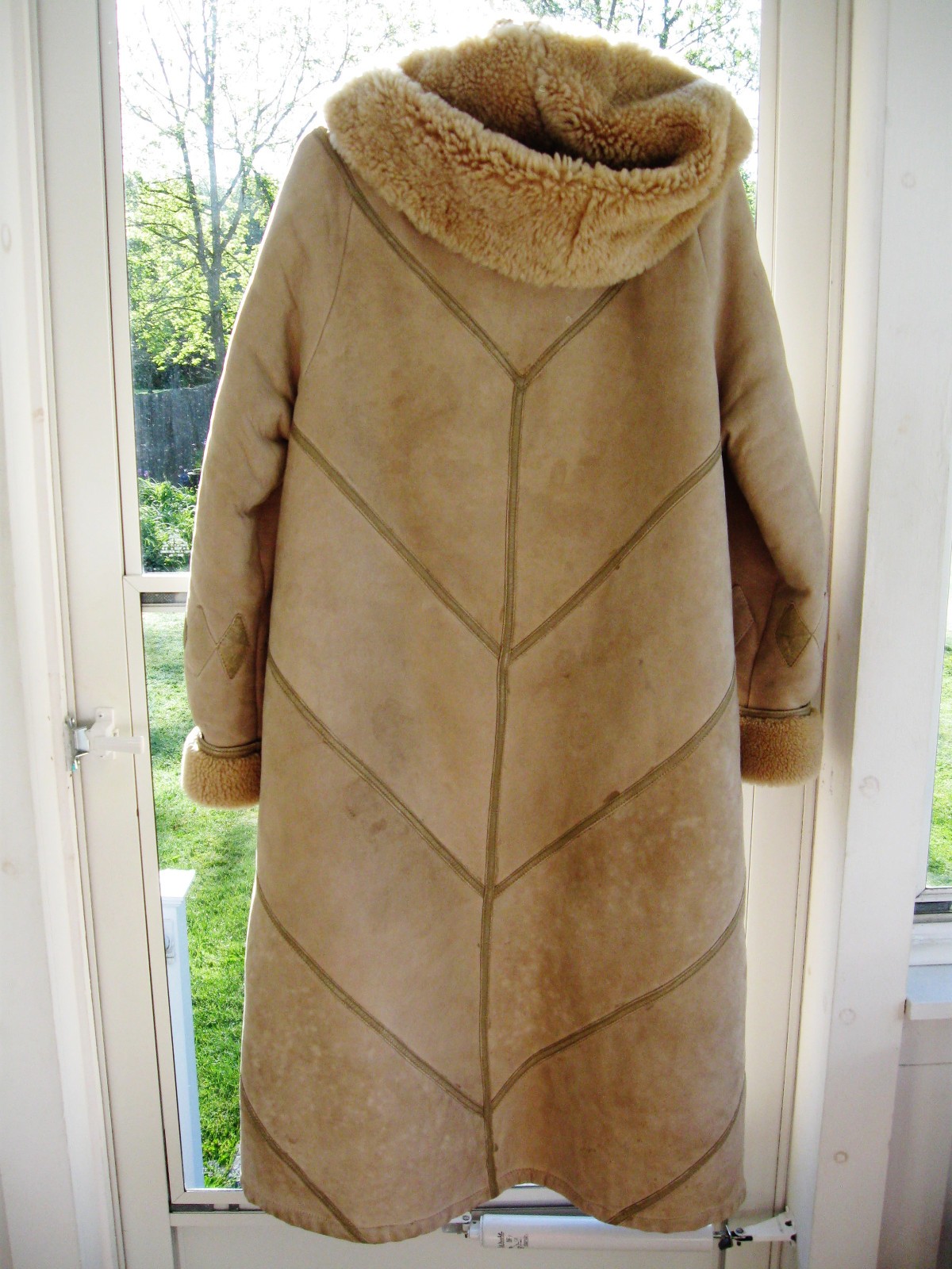WOMENS VINTAGE GENUINE SHEARLING SHEEPSKIN LONG COAT REMOVABLE HOOD SZ 42 MEDIUM