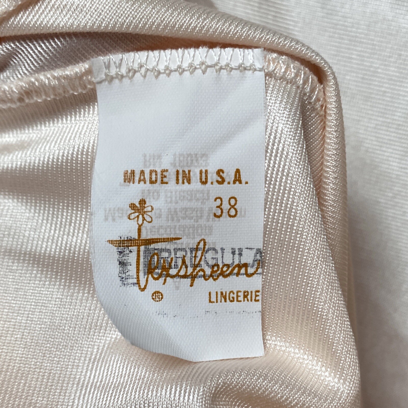 Texsheen Lingerie Full Length Slip Light Peach Size 38 Nylon