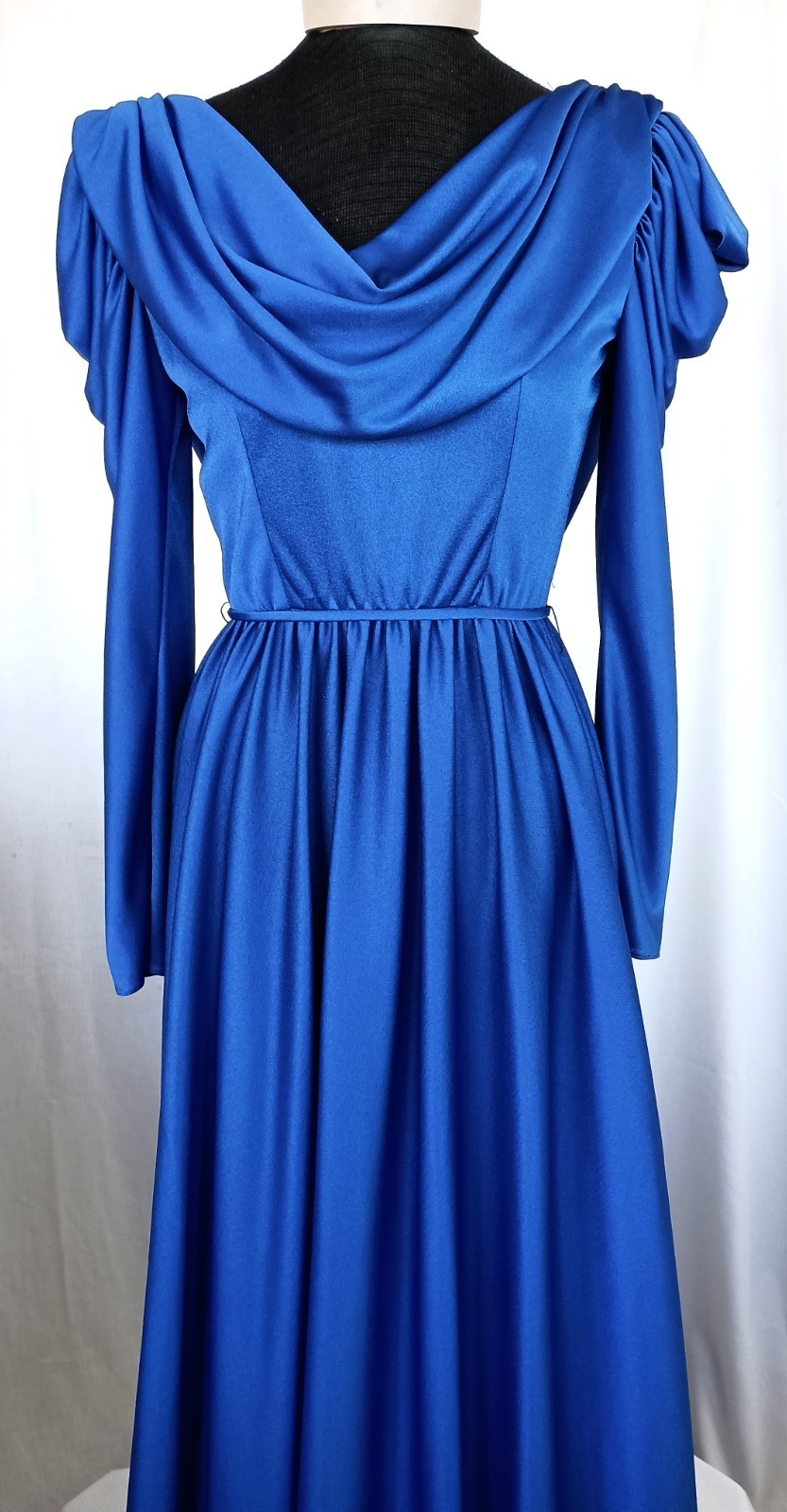 Vtg 80&rsquo;s Royal Blue Draped Neck Goddess Style Prom/Special Occasion Gown Size 10