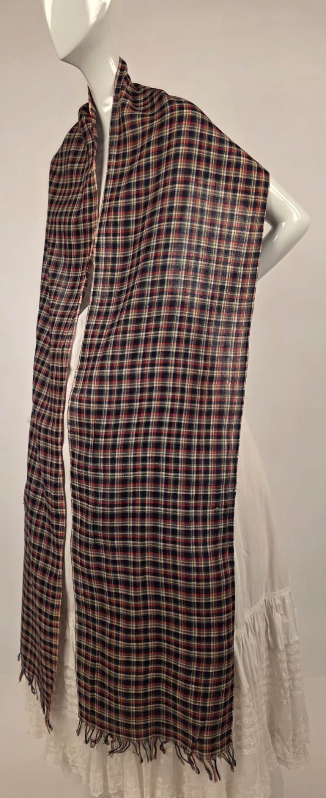 VICTORIAN 19TH C PLAID COTTON HOMESPUN STOLE SHAWL FOR DRESS FR MASS MUSEUM