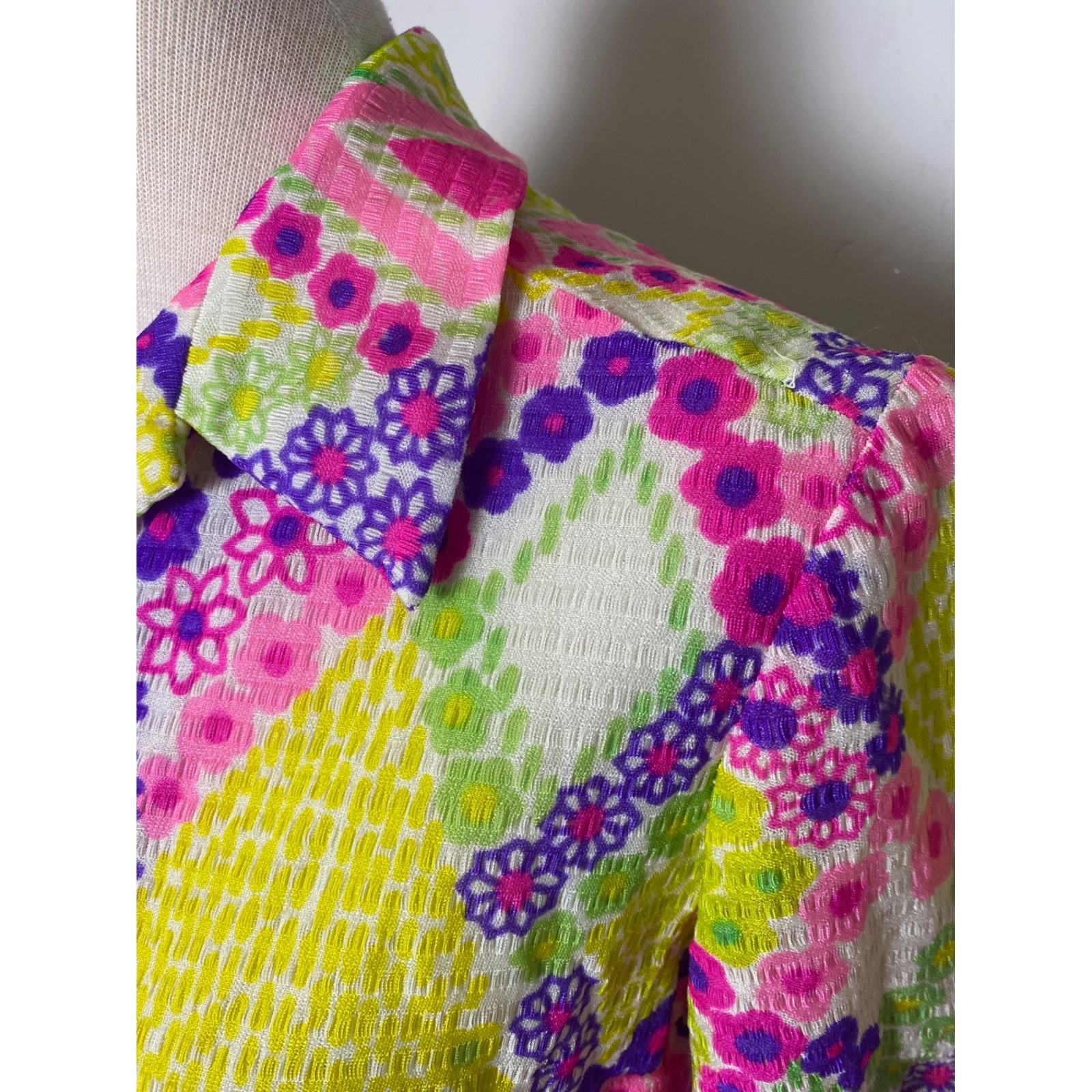 Vintage 60s Psychedelic Floral Geometric Button Up Blouse Pink Purple Green Neon