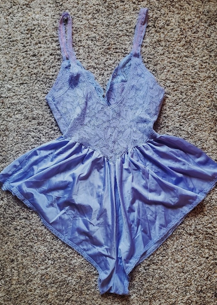 Vtg. OLGA Periwinkle Blue, Lace Bodice Formfit Teddy, Romper, Step-In Gown, XL