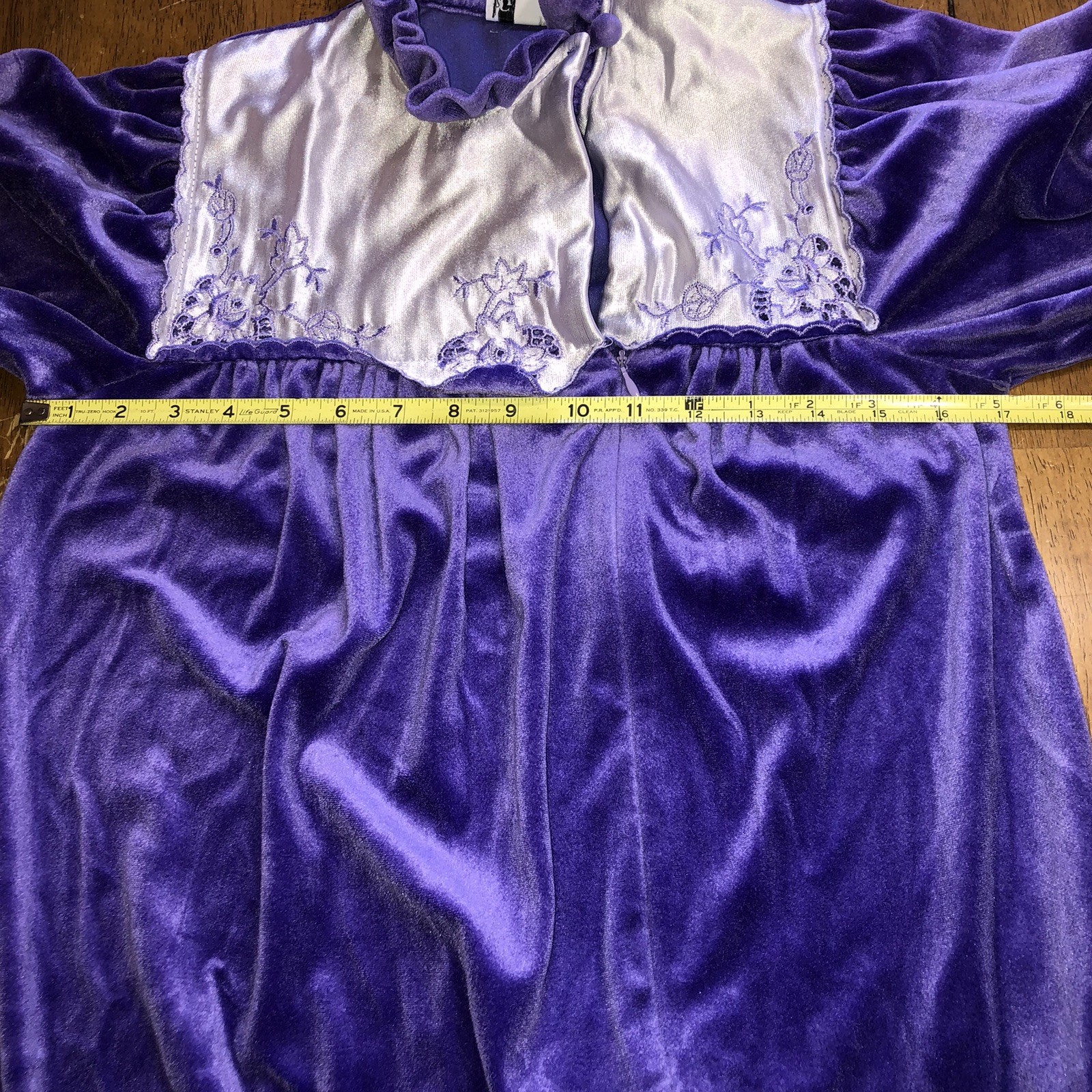 Vintage Donna Richard Gilligan & O&rsquo;Malley Velour Zip Robe Women&rsquo;s Petite Purple