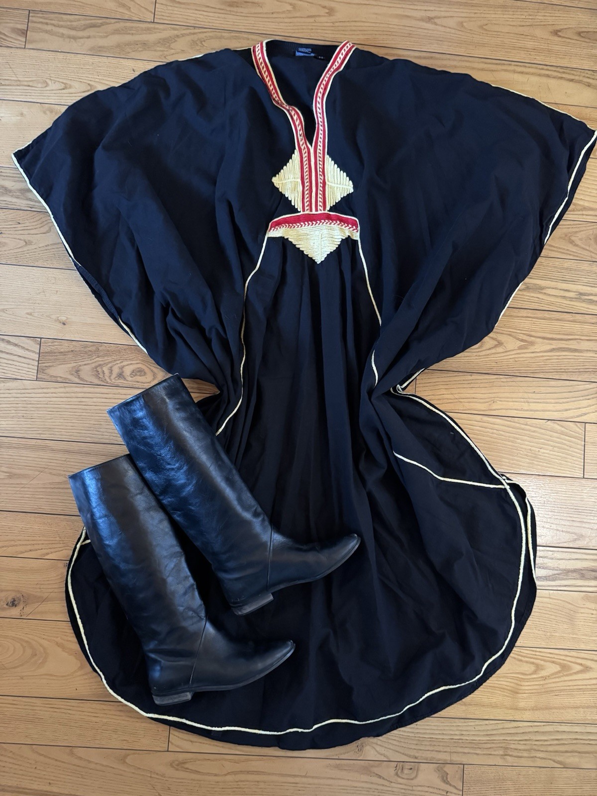 J Peterman Vintage 1990 Black Embroidered Moroccan Style Cotton Kaftan OS