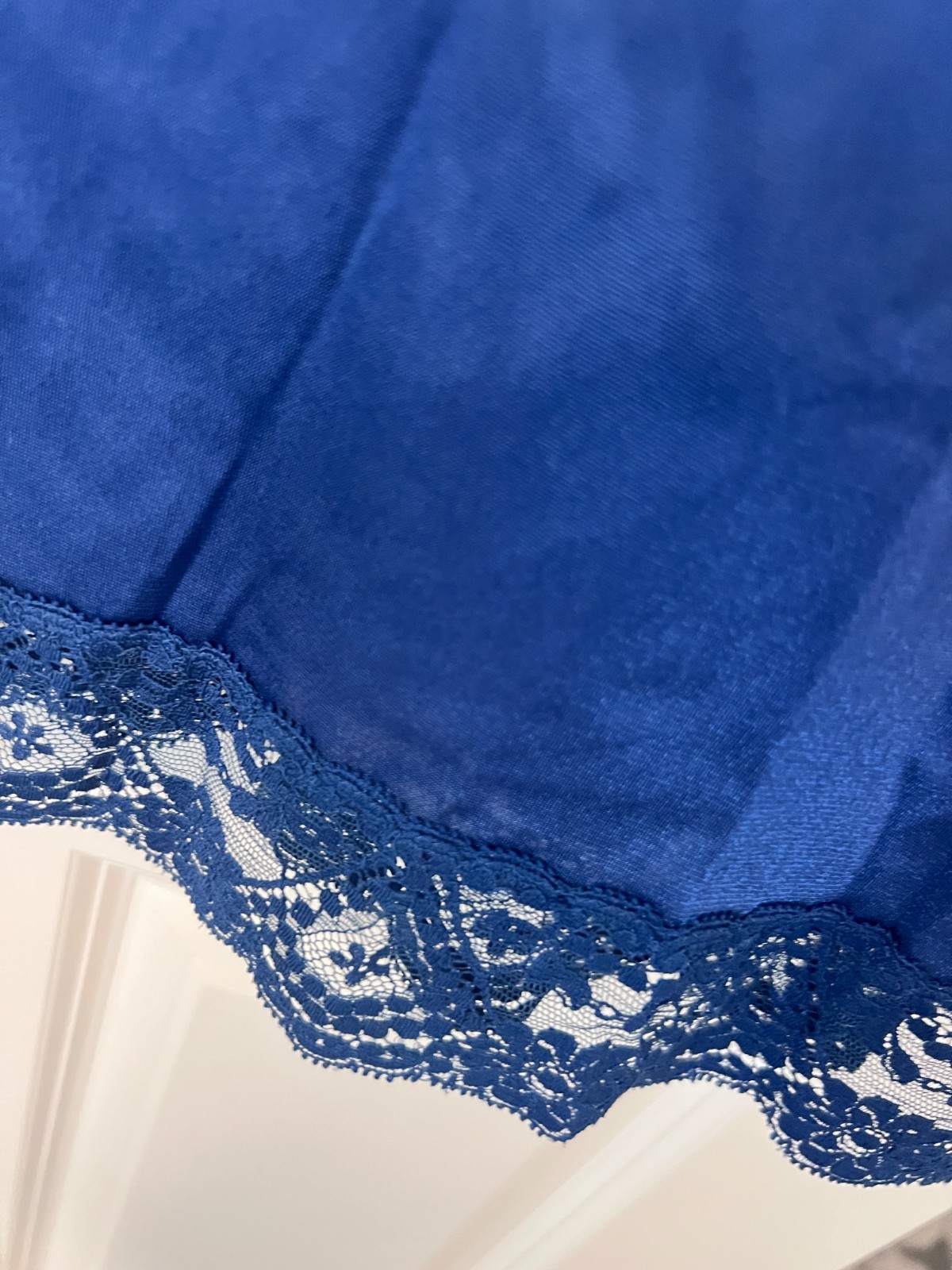 Vassarette ~ Women&rsquo;s Slip / Nightgown ~ Lace Style ~ Blue ~ Size 38