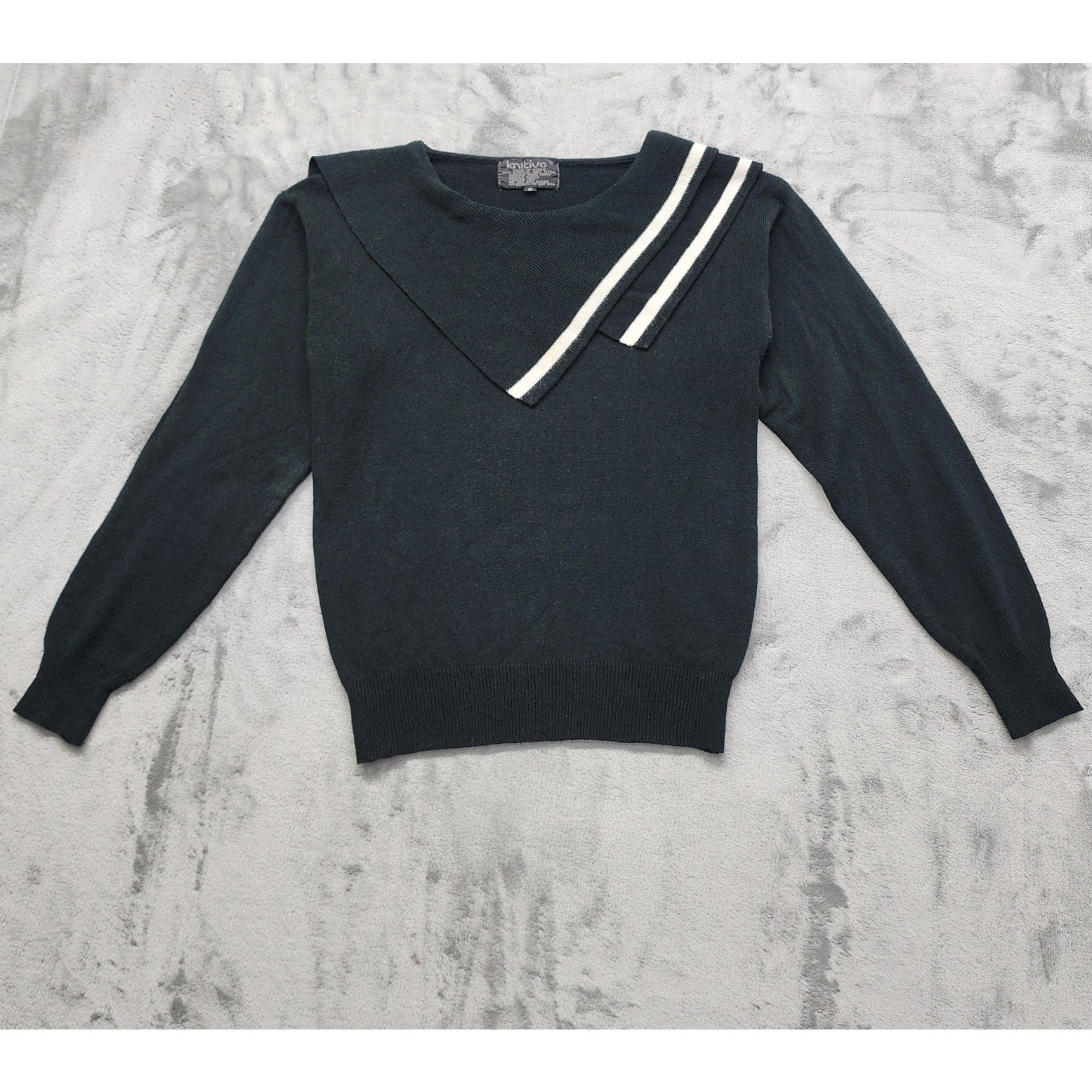 Vintage 80s Knitivo Acrylic Crew Neck Sweater Size S Black White Crew Neck