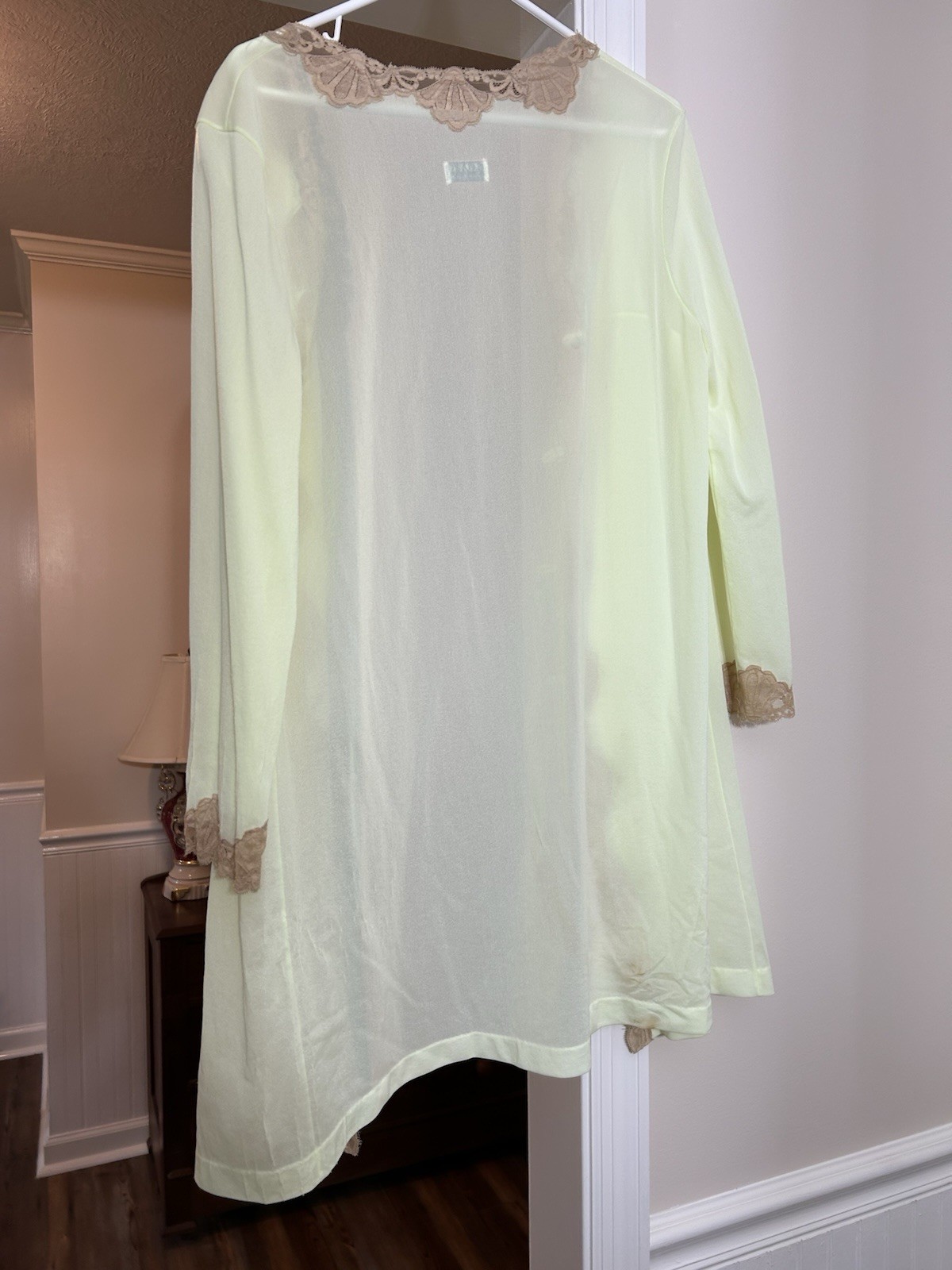 Vintage Emilio Pucci Formfit Rogers Nightgown Robe Lingerie Lace Detail Ivory