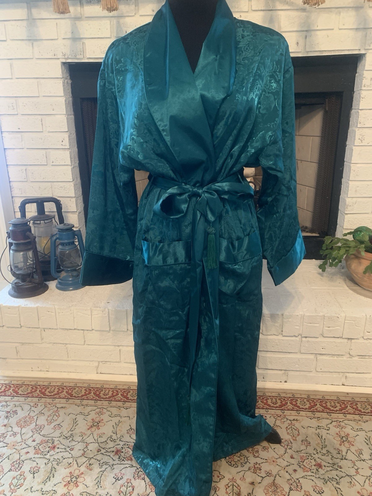 Vtg 90&rsquo;s NOSWT Victoria&rsquo;s Secret Gold Label Embossed Satin Long Emerald Robe P/S